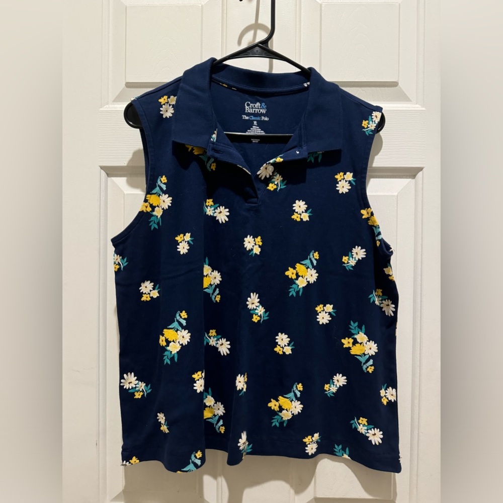 Croft and Barrow The Classic Polo Floral Sleeveless Shirt size XL